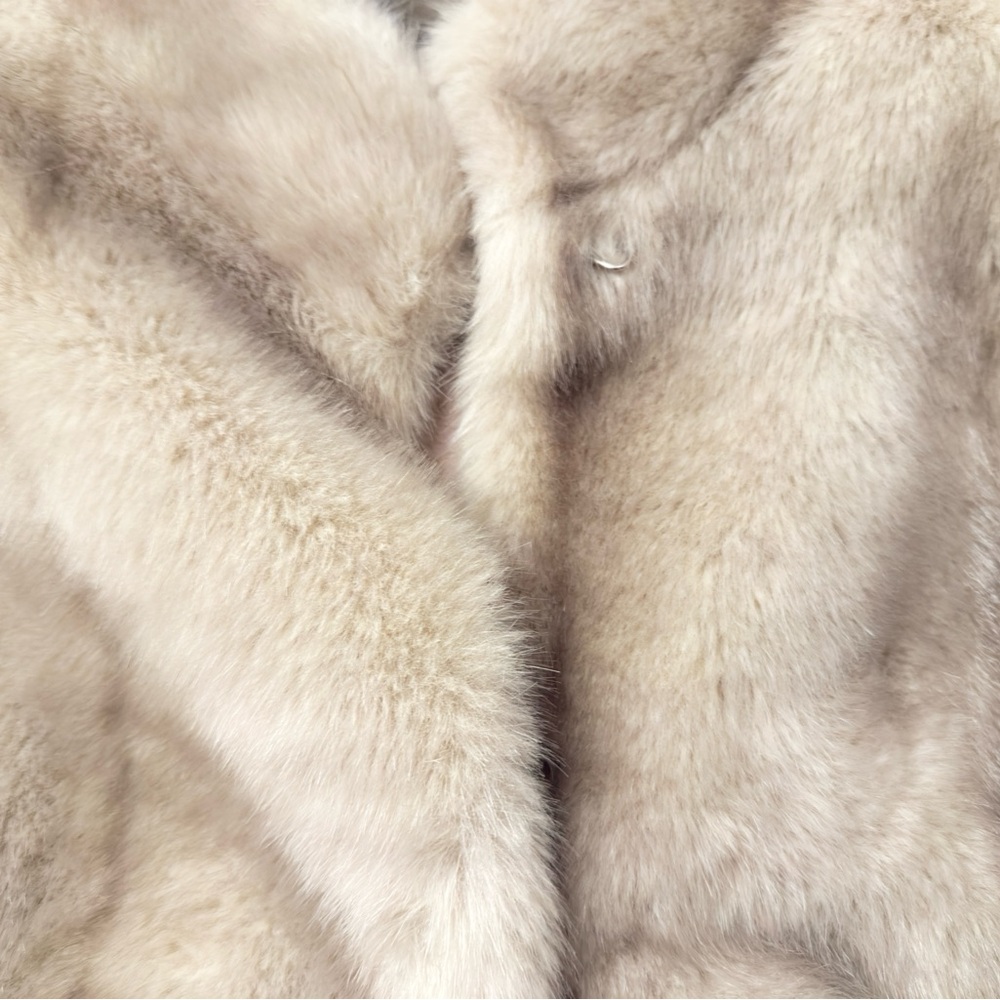 Women's Cream Teddy Jacket - Picture 6 of 14